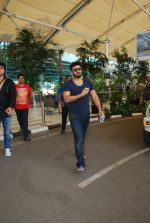 Arjun Kapoor at airport in Mumbai on 27th April 2015